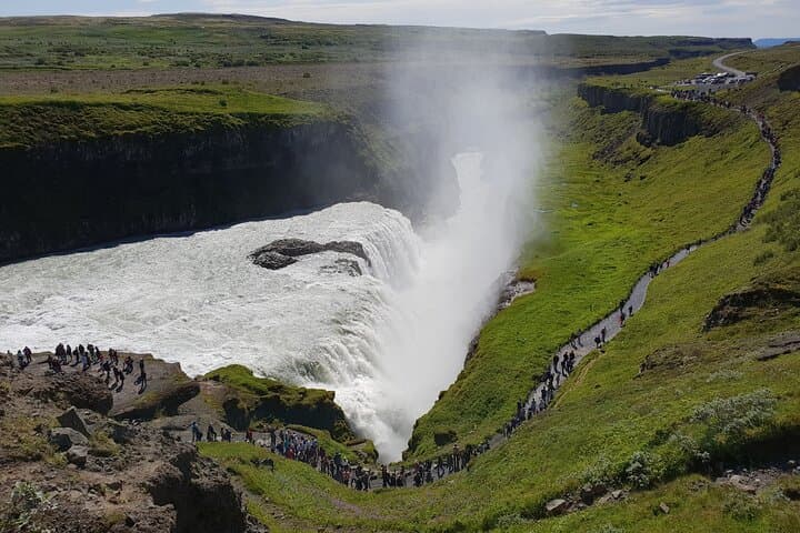 Golden Circle & Hvammsvík Hot Springs: Small-Group Day Tour from Reykjavík photo 4