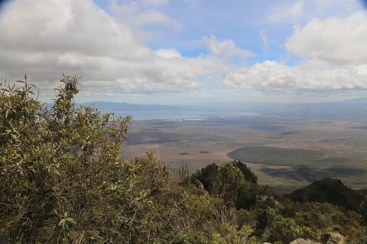 Hike Mt Longonot: Day Trip from Nairobi to the Rift Valley Crater photo 4