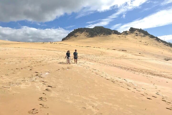 Rainbow Beach Private Tour — Carlo Sandblow, Cooloola & K’Gari Views photo 6
