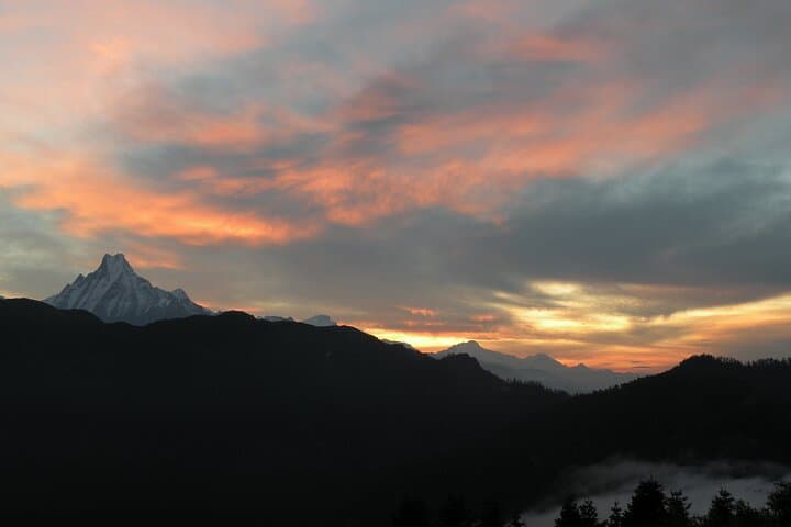 Sarangkot Sunrise & Full-Day Pokhara Sightseeing: Sunrise, Waterfalls and World Peace Pagoda