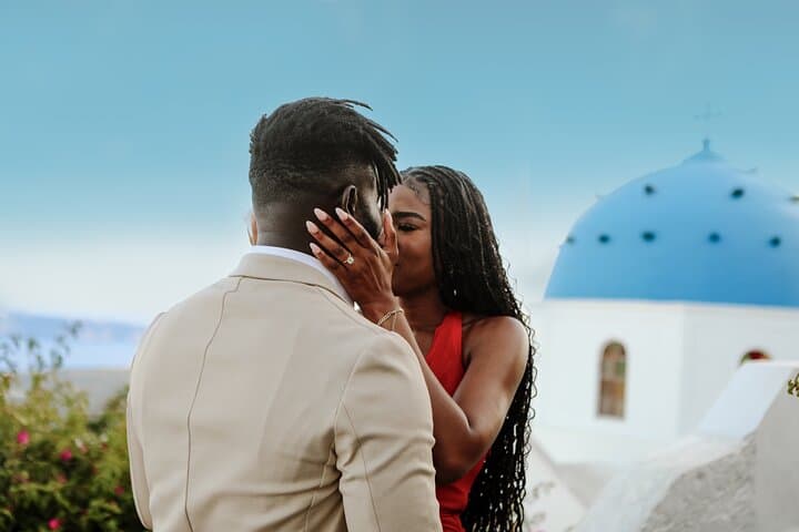 Santorini Proposal Photographer — Private Proposal Photos in Oia & Imerovigli photo 6