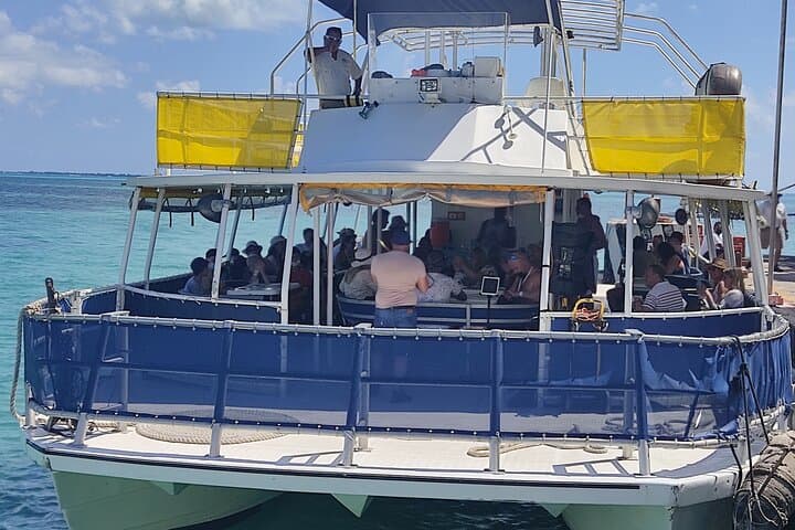 Magic Tour to Isla Contoy from Cancun — Snorkel, Beaches & Isla Mujeres Day Trip photo 3