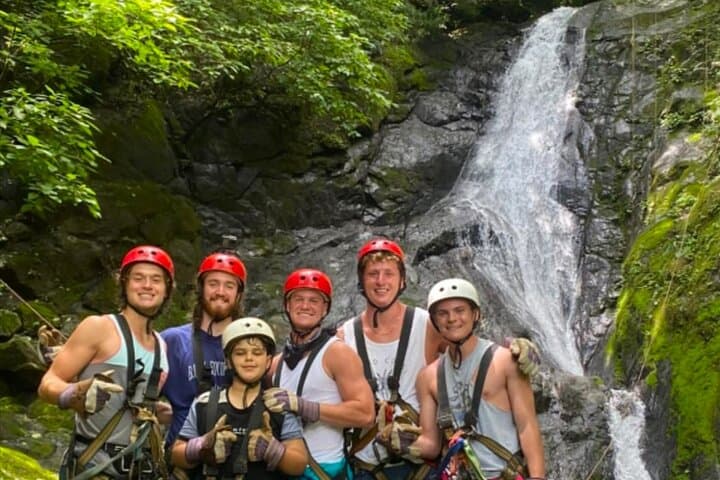 Ultimate Waterfall Zipline Near Jaco: 18 Lines Over 11 Falls photo 4