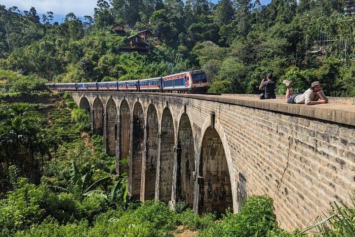 Discover the Essence of Sri Lanka: 10-Day Cultural & Wildlife Journey photo 4