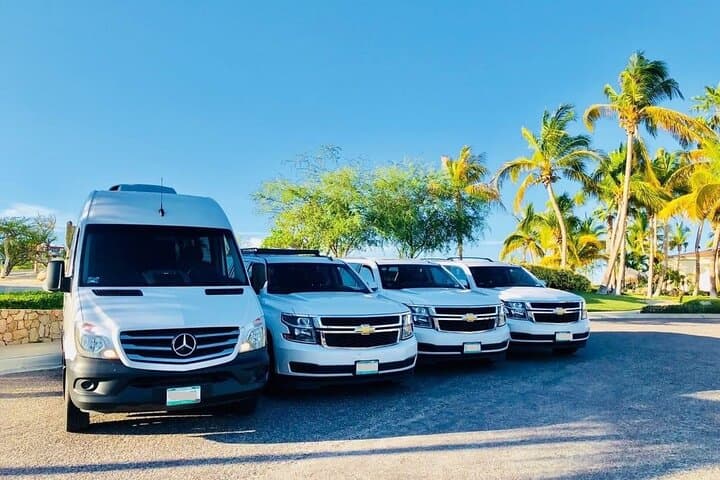 Private St. Thomas Hotel-to-STT Airport Transfer — Door-to-Door Comfort photo 3