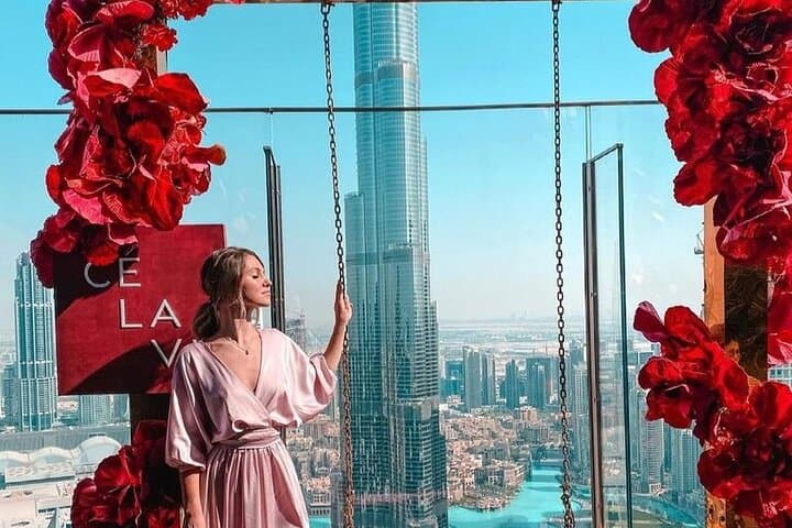 Lunch Above Dubai: Business Dining at CE LA VI, Level 54 photo 3