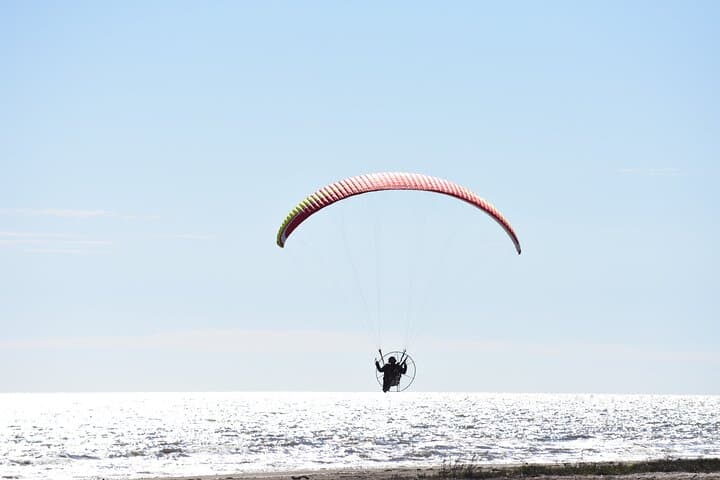 Private Paramotoring Over Bentota: 20-Min Coastal Flight Experience photo 4