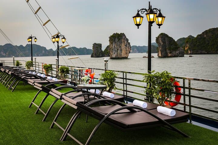 Lan Ha Bay Luxury Cruise: 2-Day La Pandora Experience from Hanoi photo 3