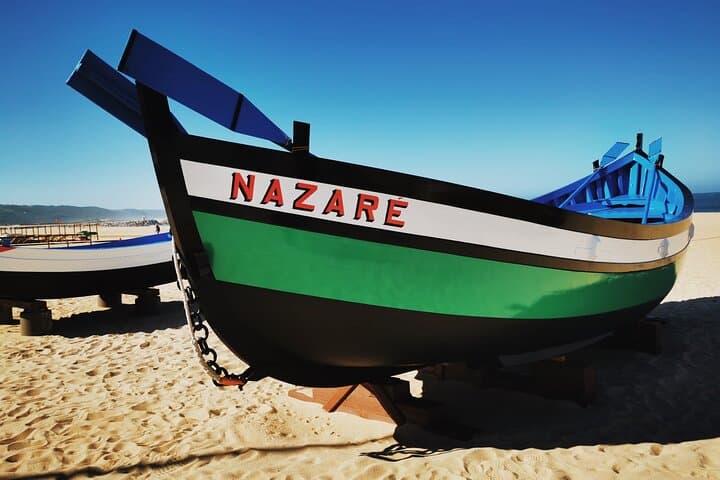Lisbon to Douro Valley Day Trip with Stops in Óbidos, Nazaré & Aveiro photo 4
