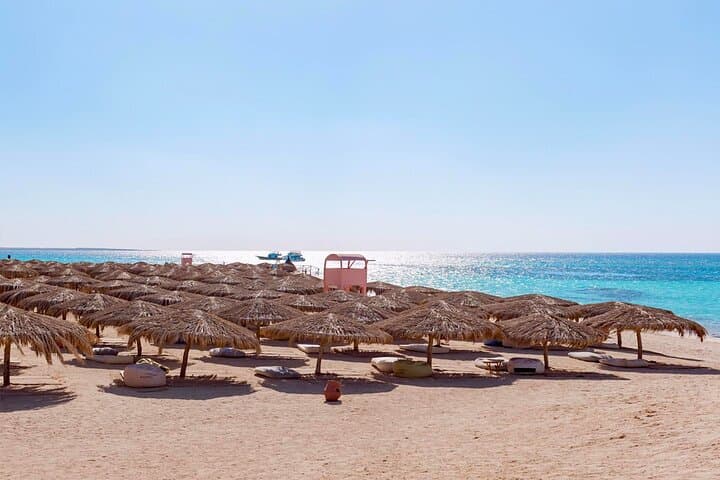 Paradise Island Snorkel Trip from Hurghada — Hula Hula Day Cruise photo 3