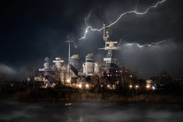 Wilmington Ghost Tour — Wraiths & Wicked Whispers Historic Haunted Walking Tour