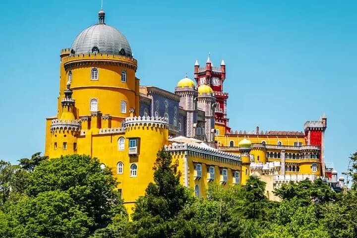 Sintra Day Tour: Pena Palace, Quinta da Regaleira & Coastal Highlights photo 3
