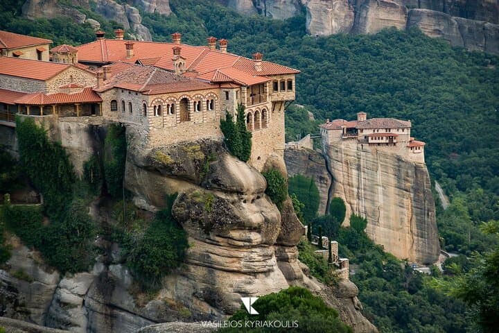 Hiking Meteora: Guided Walks from Kalambaka to the Monasteries photo 4