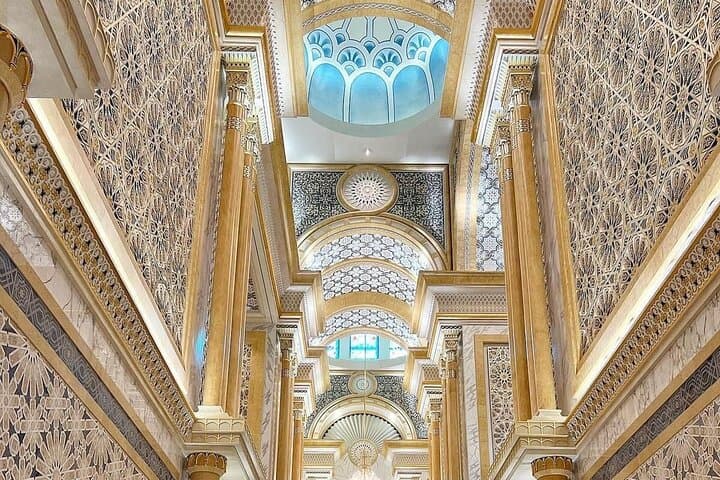 Private Abu Dhabi Full-Day Sightseeing Tour — Sheikh Zayed, Emirates Palace & Heritage Village photo 3
