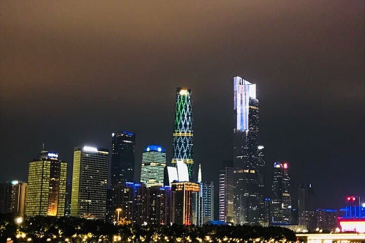 Canton Tower & Pearl River Night Cruise: Private Evening Tour in Guangzhou photo 4