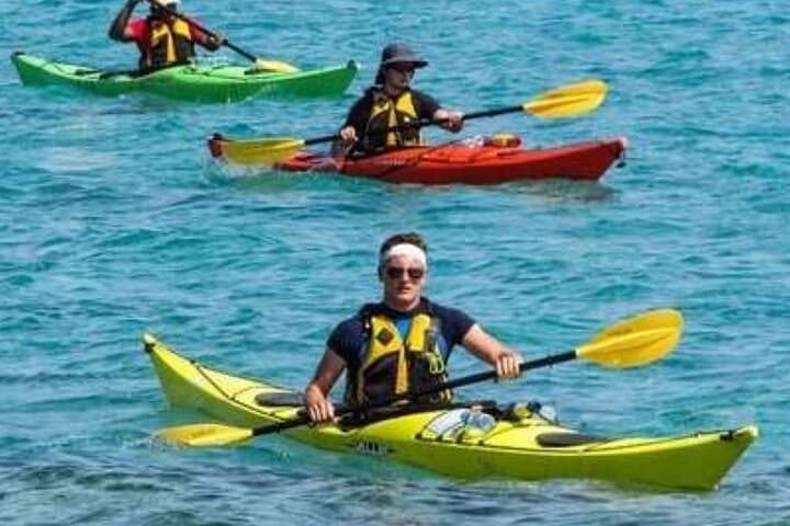 Kayaking in Dubai: Paddle the City's Scenic Waterways & Mangroves photo 3