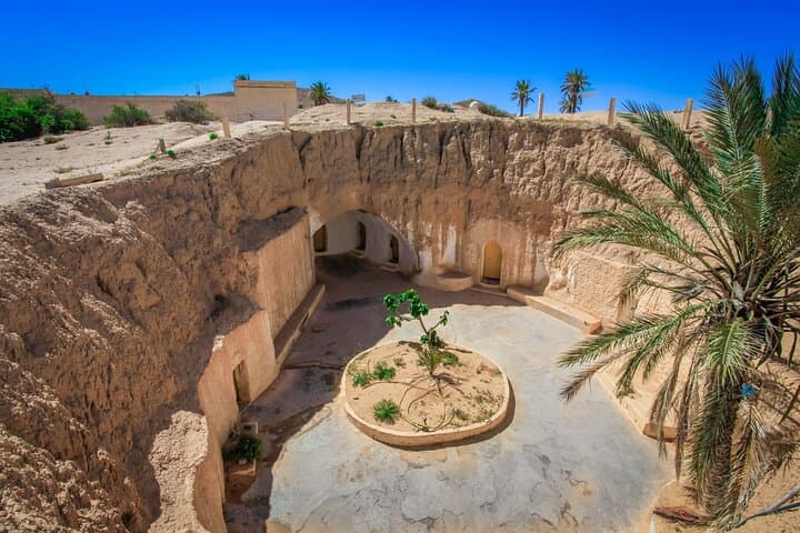 2-Day Tunisian Sahara Adventure: El Jem, Matmata & Douz Desert Experience photo 3