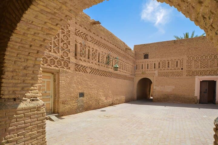 2-Day Tunisian Sahara Adventure: El Jem, Matmata & Douz Desert Experience photo 4