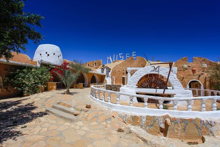 2-Day Tunisian Sahara Adventure: El Jem, Matmata & Douz Desert Experience photo 5