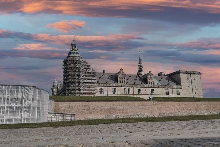 E-Biking Copenhagen to Kronborg & Fredensborg — Coastal Castles and Optional Louisiana Museum photo 5