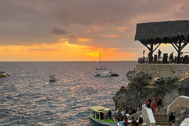 Montego Bay Bamboo Rafting to Rick's Cafe: River Relaxation and West-End Sunset photo 5