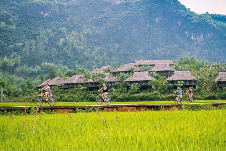 Northern Vietnam in 5 Days: Hanoi, Mai Chau & Halong Bay 4-Night Itinerary photo 6
