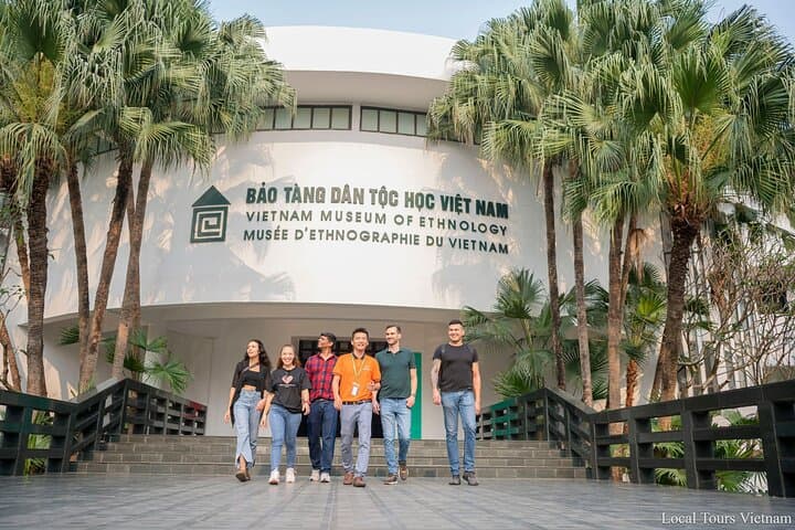 Full-Day Hanoi City Tour: Ho Chi Minh Mausoleum, Temple of Literature & West Lake