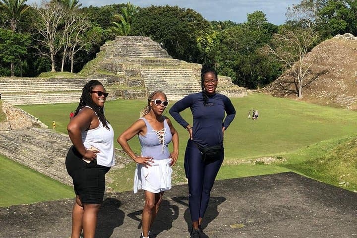 Cave Tubing and Altun Ha Day Tour — Belize's Underground Rivers and Mayan Ruins photo 2