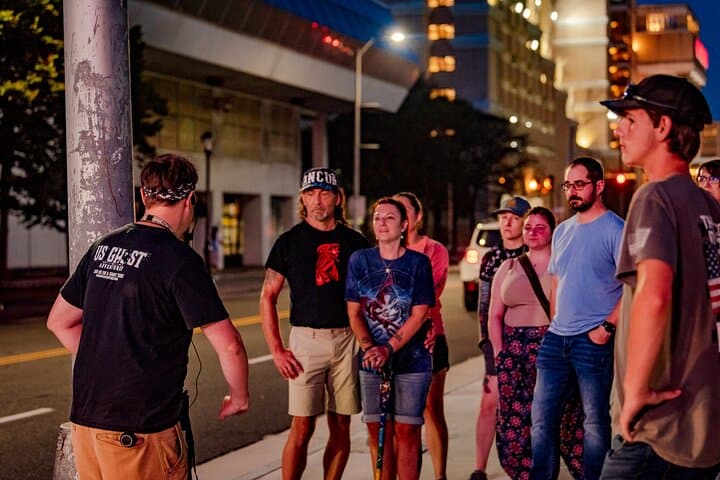 Seattle Walking Ghost Tour: Pike Place to Post Alley After Dark photo 4