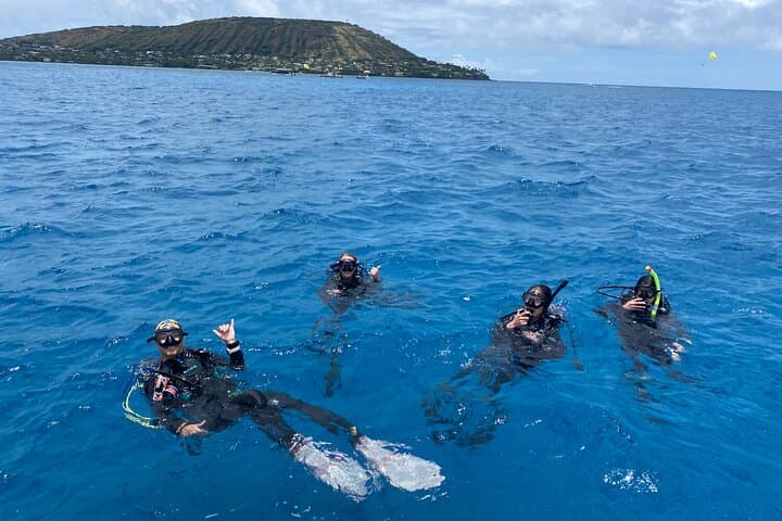 Certified Scuba Diving in Maunalua Bay, Honolulu — Deep Wreck & Reef Tours photo 5