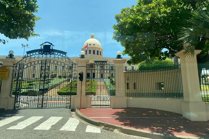 Santo Domingo Colonial Zone Walking Tour: Explore the First City in the Americas photo 6