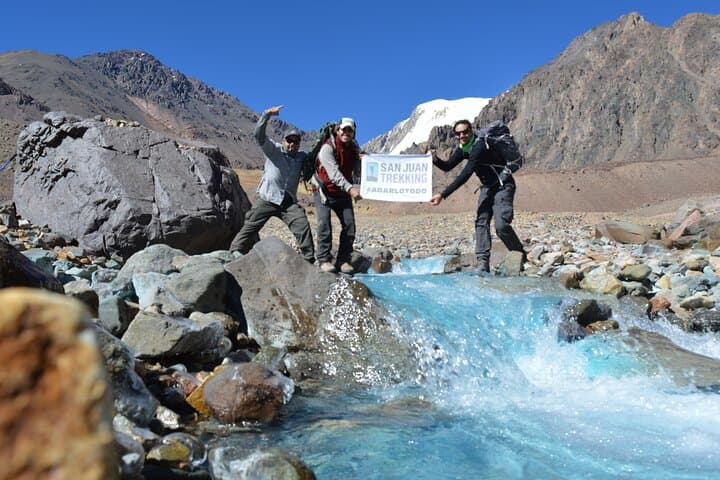 Laguna Blanca & Arroyo Turquesa: High-Andes Tour from Barreal, San Juan, Argentina