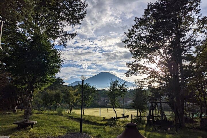 Yamanashi Beyond Mt. Fuji: Lake-Hopping, Waterfalls & Rural Hikes