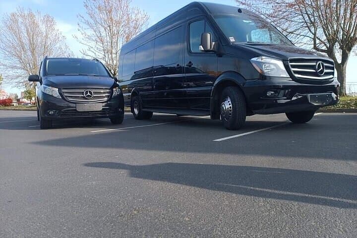 Seattle Door-to-Door Airport, Hotel & Port Transfers photo 4