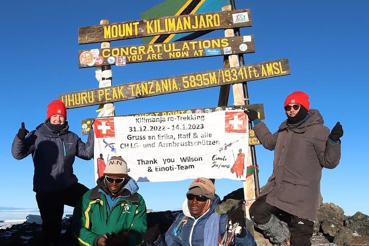 Lemosho Route Kilimanjaro: 8-Day Private Trek from Londorossi Gate to Uhuru Peak