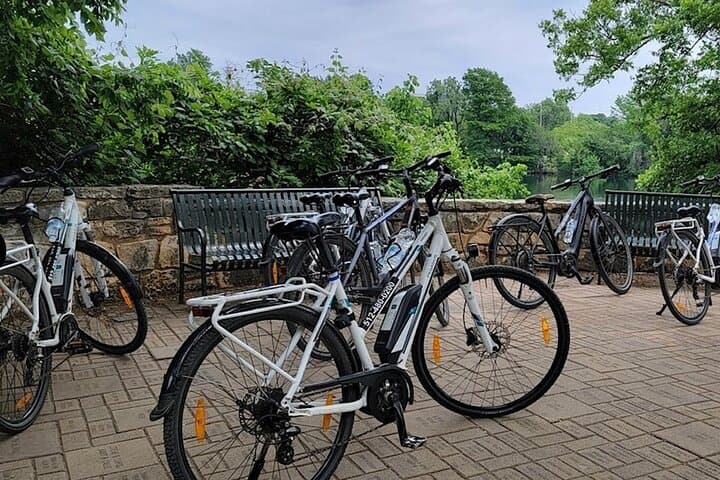 Explore Austin Fast: 1-Hour E-Bike Rental Near Barton Springs photo 4