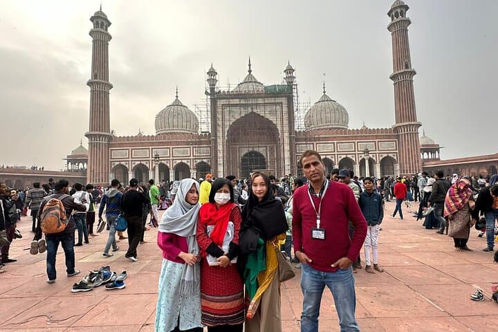 Exploring Old & New Delhi: Private Full- or Half-Day City Tour photo 6