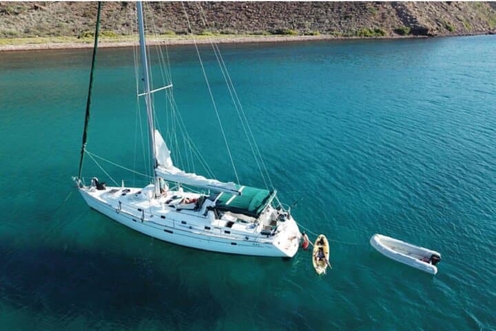 Private Luxury Sailing & Snorkel Tour from San José del Cabo — Palmilla Beach, Whale Watching & Paddleboards