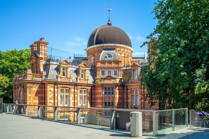 Greenwich Highlights Private Walking Tour & Thames River Cruise (Royal Observatory Options)