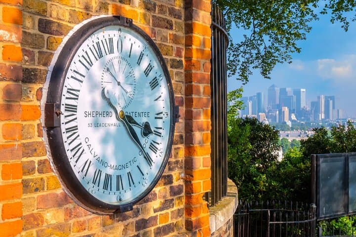 Greenwich Highlights Private Walking Tour & Thames River Cruise (Royal Observatory Options) photo 3
