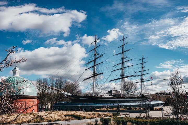 Greenwich Highlights Private Walking Tour & Thames River Cruise (Royal Observatory Options) photo 6