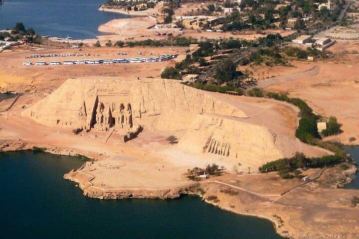 Day Trip to Abu Simbel from Aswan — Temples, Travel Tips & What to Expect photo 3