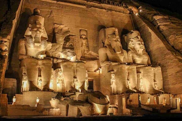 Day Trip to Abu Simbel from Aswan — Temples, Travel Tips & What to Expect photo 5