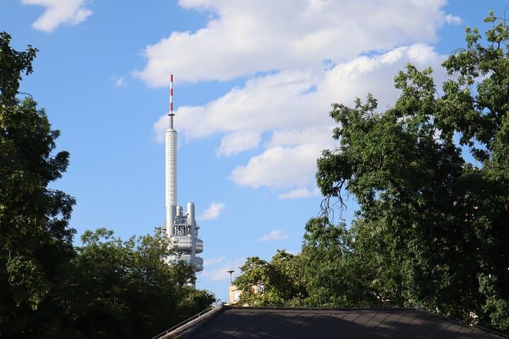 Zizkov and Vinohrady Beer Tour: Prague's Local Beer Walk photo 3