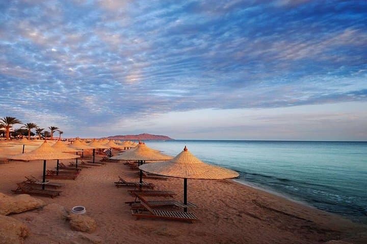 Full-Day Private Red Sea Escape: El Ain Sokhna Day Trip from Cairo photo 4