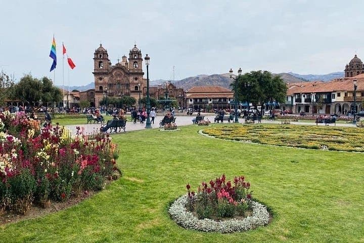 Cusco City 6-Hour Cultural Tour: Qorikancha, Sacsayhuamán & Local Insights