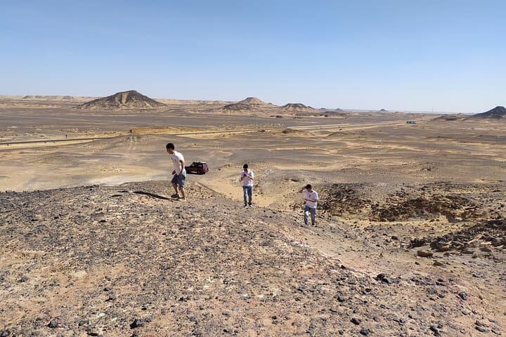 White Desert Overnight Camping: Sleep Among Sculpted Rocks in Egypt photo 5