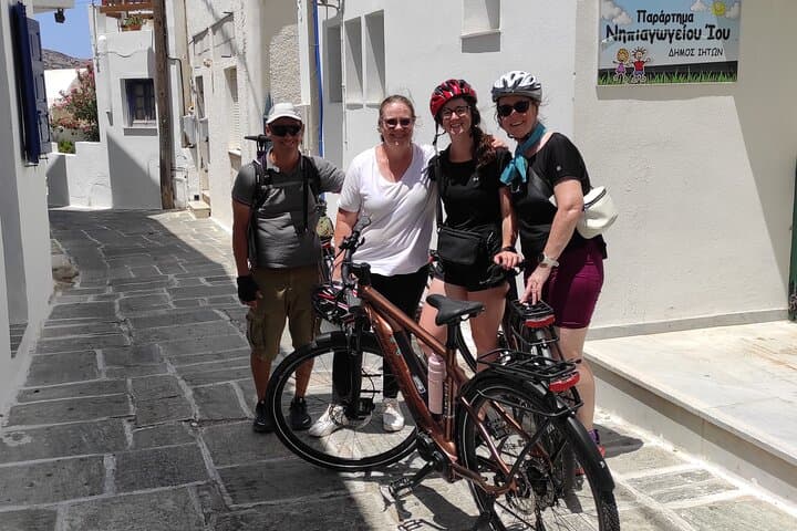 E‑Bike Ios Heritage & Flavor Tour: Skarkos, Homer’s Tomb & Diaseli Cheesery photo 3