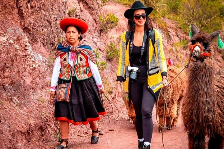 6-Day Machu Picchu, Sacred Valley, Rainbow Mountain & Humantay Lagoon Adventure photo 3