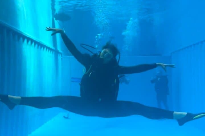 Discover Scuba in Dubai's Largest Indoor Dive Tank — 4m PADI Intro photo 3